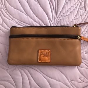 Dooney and Bourke wallet
